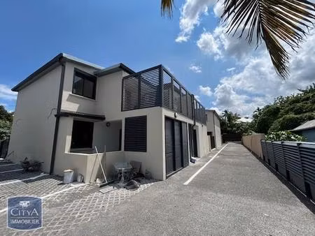 location appartement 2 pièces 46m² st pierre 97410