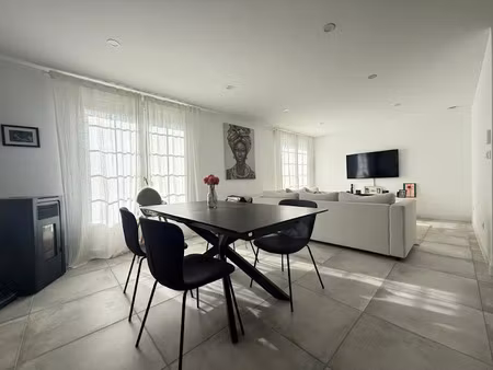 vente maison 4 pièces 90 m² à savigny-le-temple (77176)  315 000 €