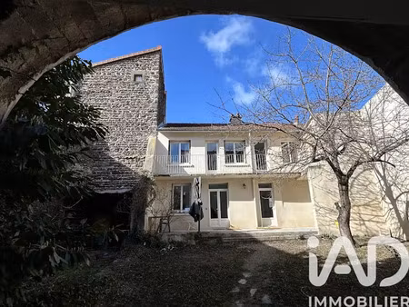 vente maison 7 pièces 248 m² à aubiere (63170)  420 000 €