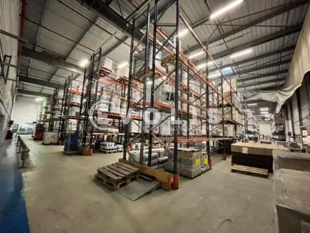 location entrepôt canejan 33610