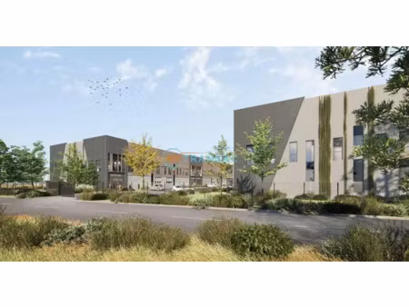 a louer local d'activité neuf 637m² à wissous