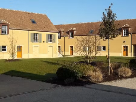 location maison 3 pièces 67m² favieres 77220