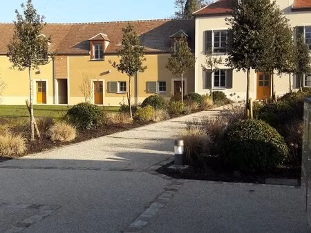 location maison 3 pièces 96m² favieres 77220