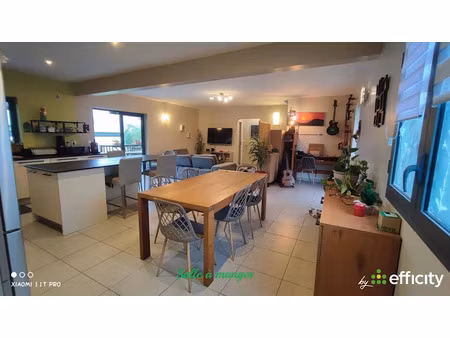 vente maison 5 pièces 125 m² à la riviere (97421)  390 000 €