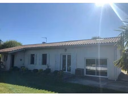 location maison 5 pièces 117 m² à saint-aubin-de-médoc (33160)