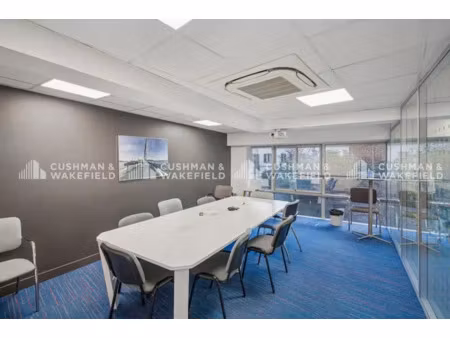 bureaux aménagés avec terrasse - 380 m² - centre-ville de puteaux