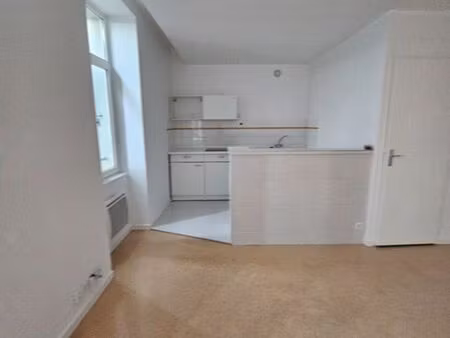 location appartement 1 pièces 34m2 romans-sur-isère 26100 - 370 € - surface privée