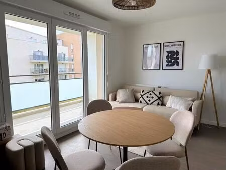 location appartement 2 pièces meublé 41m² luisant 28600