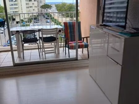 location appartement 2 pièces 45 m² à la grande-motte (34280)