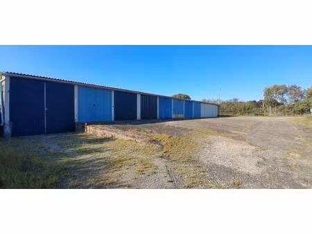 achat parking st etienne de montluc 44360