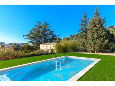 vente maison 7 pièces 258 m² cassis (13260)