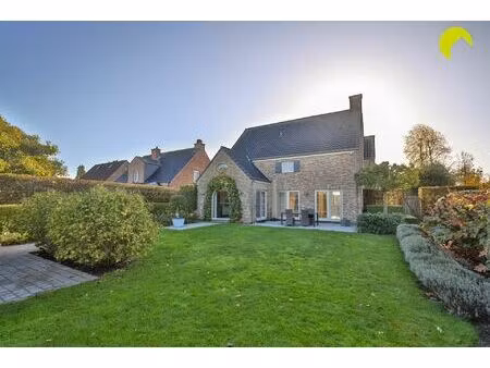 huis te koop in kontich met 3 slaapkamers