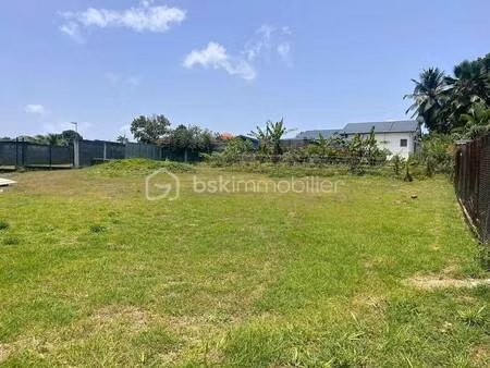 terrain constructible viabilisé à vendre