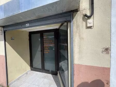 local commercial à louer