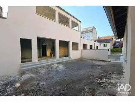 vente bureaux et commerces à grenoble (38000) : à vendre / 186m² grenoble