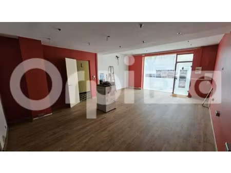 local commercial a louer