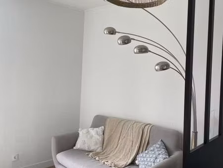 location appartement 1 pièce 25 m² à nantes (44000)