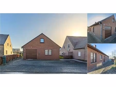 bungalow à vendre à kloosterstraat 35 gooik (rbv29035)