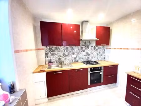 location appartement 2 pièces 45 m² à la pacaudière (42310)