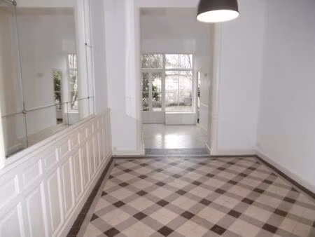 location appartement 2 pièces 75 m² à bordeaux (33000)