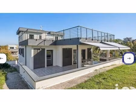 location maison 6 pièces 289 m² à bassens (33530)