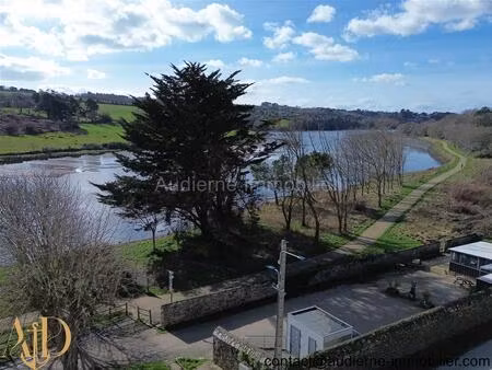 maison de 1963 à pont-croix - au calme en impasse - proche commerces et commodités