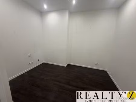 local commercial 116 m²