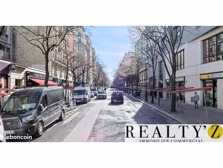 local commercial 63 m²