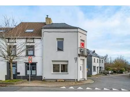 maison 3 façades - 3 chambres