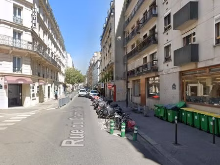 local commercial 47 m²