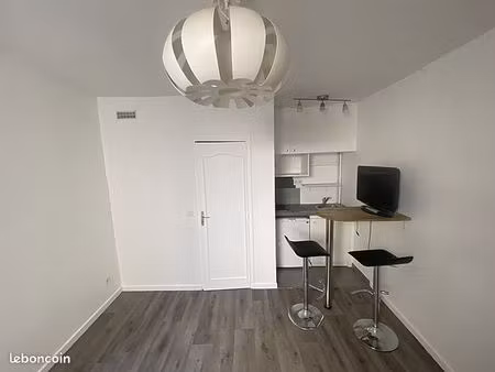 appartement 1 pièce 15 m²