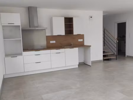 location maison à saint-macaire-en-mauges (49450) : à louer / 116m² saint-macaire-en-mauge