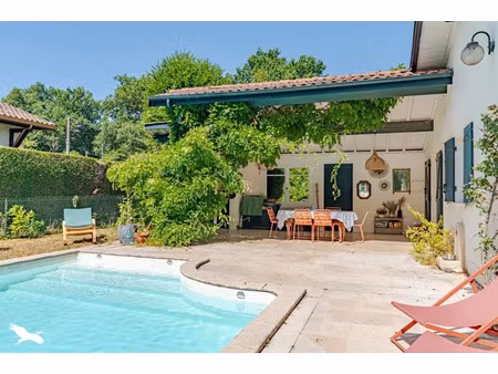 vente maison 5 pièces 180 m² à cadaujac (33140)  499 900 €