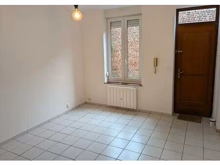 location appartement 2 pièces 40 m² à lille (59000)