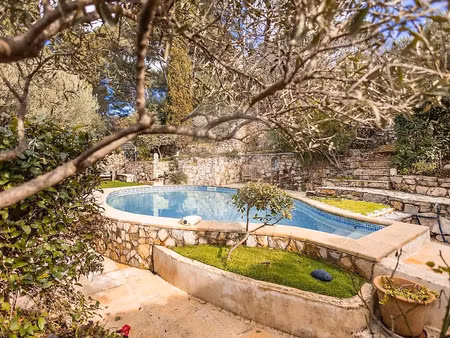 vente maison 8 pièces 183 m² à ollioules (83190)  990 000 €