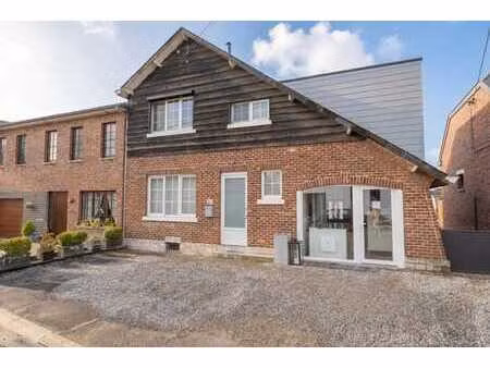 maison 4 ch  1 bureau et 2 sdb sur les hauteurs de huy !