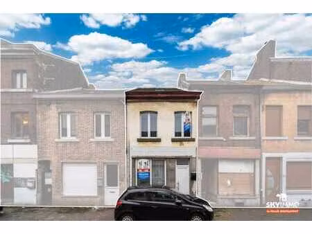 maison 2 chambres - terrasse - peb d - seraing