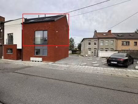 duplex 2 chambres avec emplacement de parking