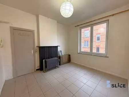 appartement une chambre - evere