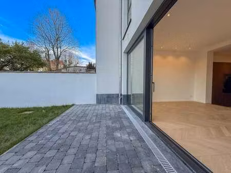 schaerbeek maison (5ch/3sdb) avec jardin totalement rénovée