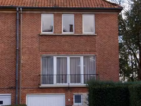 a vendre - charmante maison bel-étage 3 façades 3 chambres