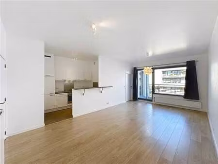 anderlecht  appartement 2 ch avec terrasse