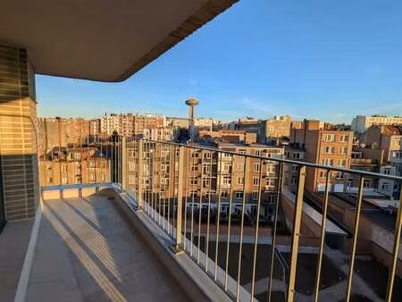 joli studio avec balcon plein sud à meiser