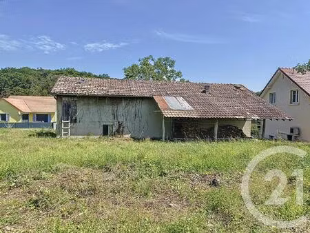 achat : terrain (90100)