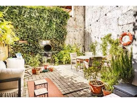 appartement spacieux avec jardin ensoleillé dans le zuid