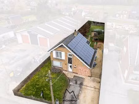 open bebouwing met drie slaapkamers  grote tuin en epc c ...