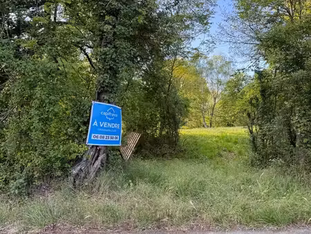 terrain à vendre de 2 247 00 m² ()