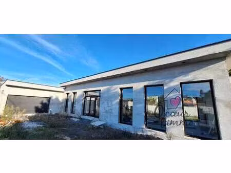 vente maison à saint-andré-de-la-marche (49450) : à vendre / 139m² saint-andré-de-la-march