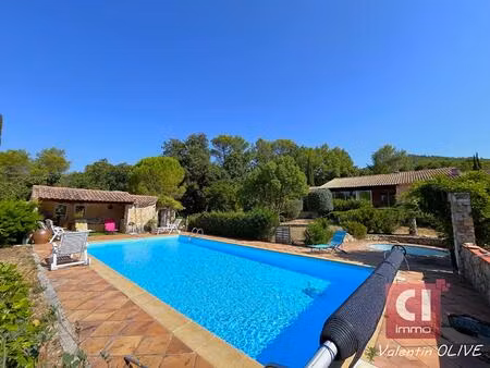 maison à vendre à la roquebrussanne - avec dependance  piscine et garage