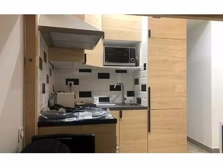 location appartement  m² t-1 à crémieu  460 €